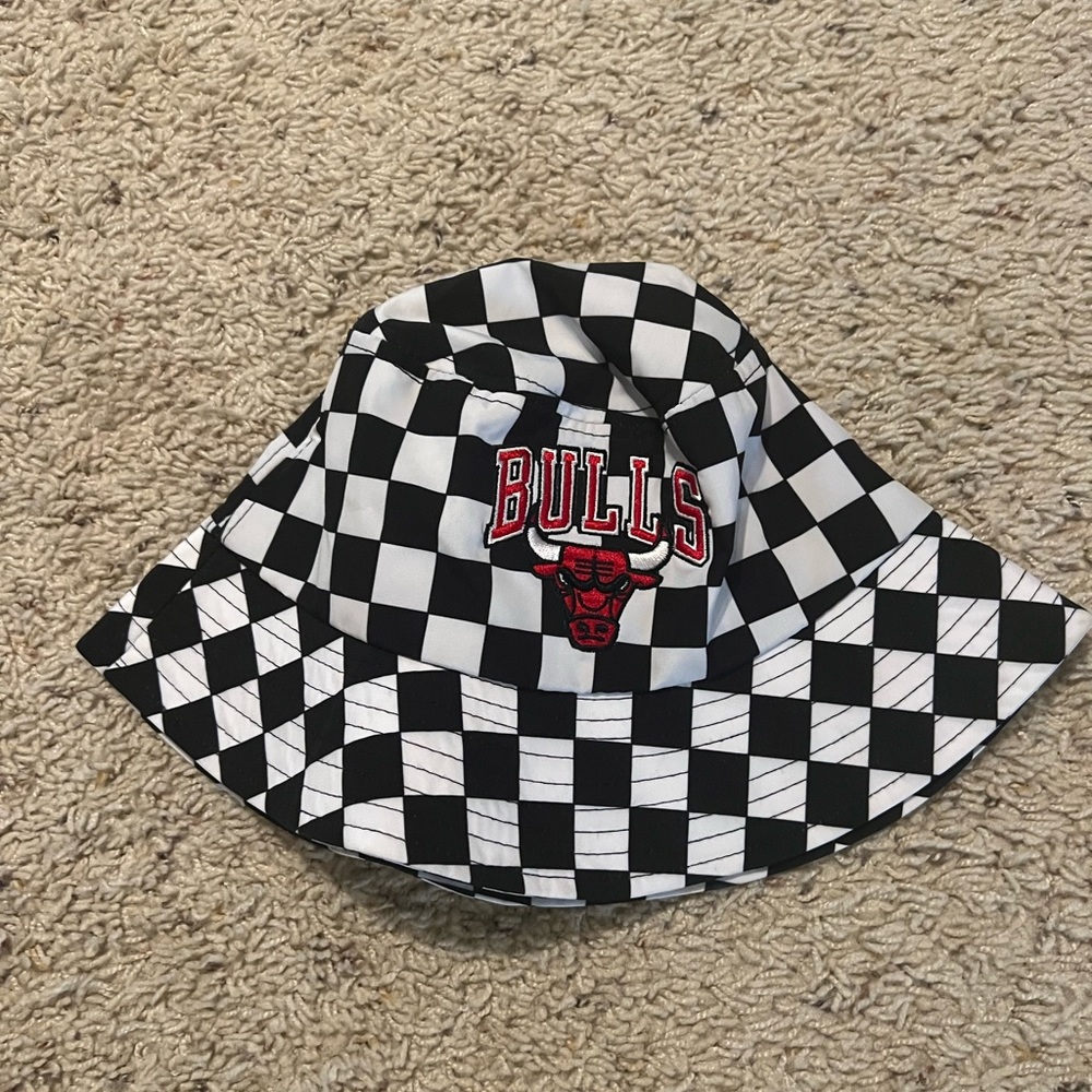 Bulls bucket hat